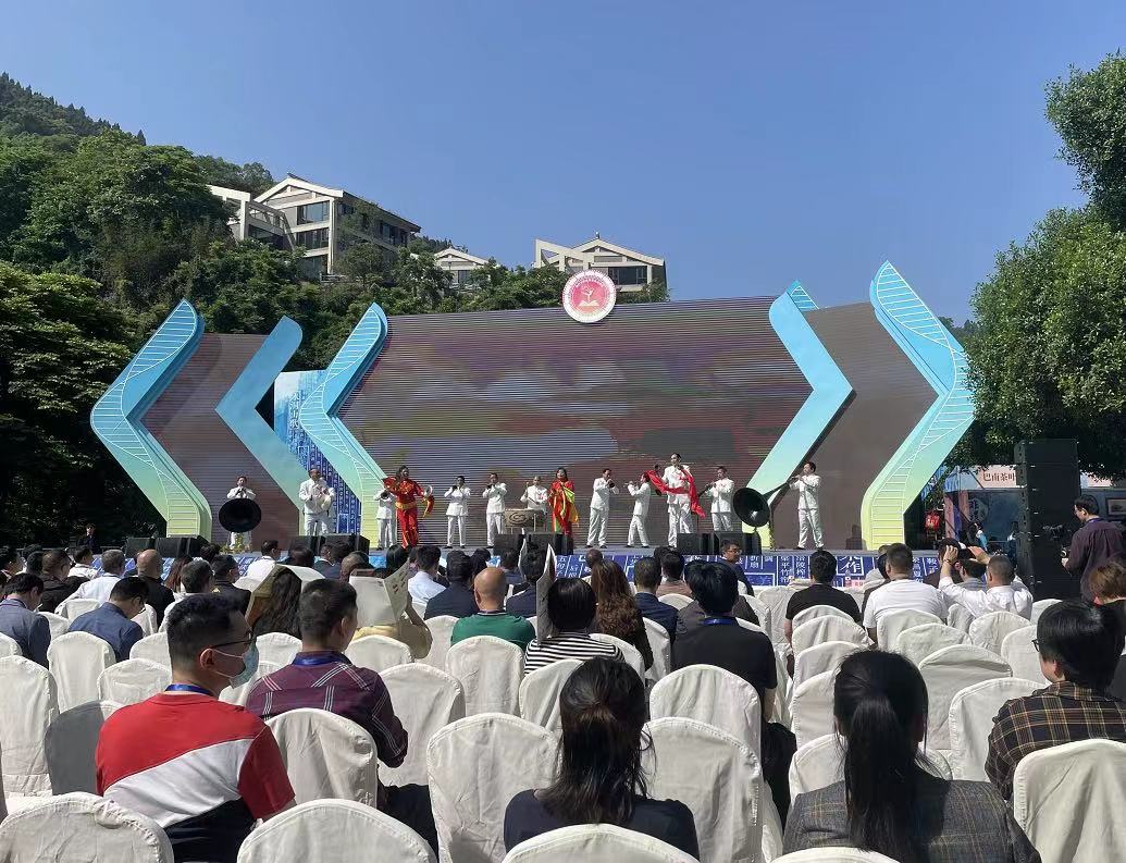逛非遗，看学校，“五一”好去处，南泉欢迎你。